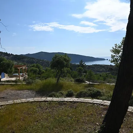 Villa Nous Village