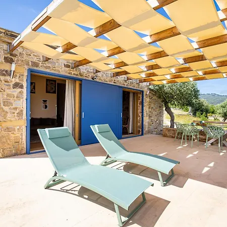 Villa Nous Village