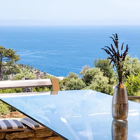 Nous Village * Alikí