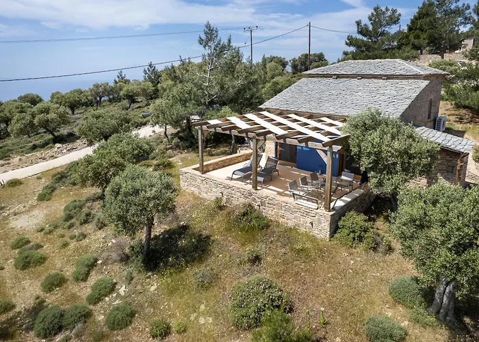 וילה Nous Village *