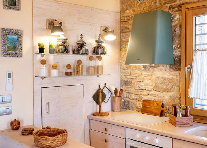 וילה Nous Village Alikí