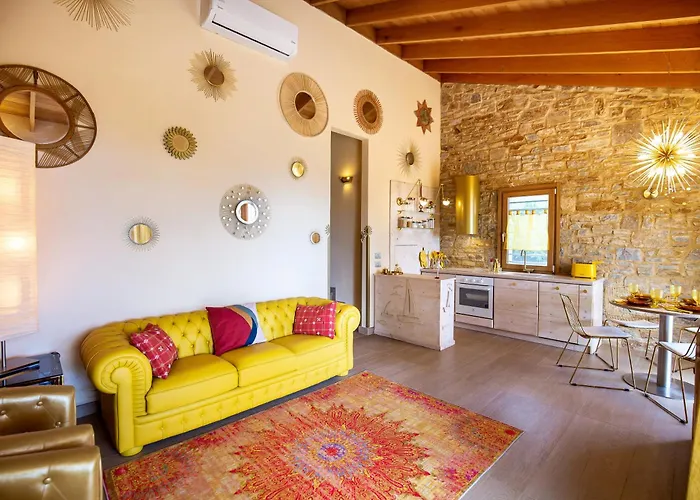 Nous Village Alikí